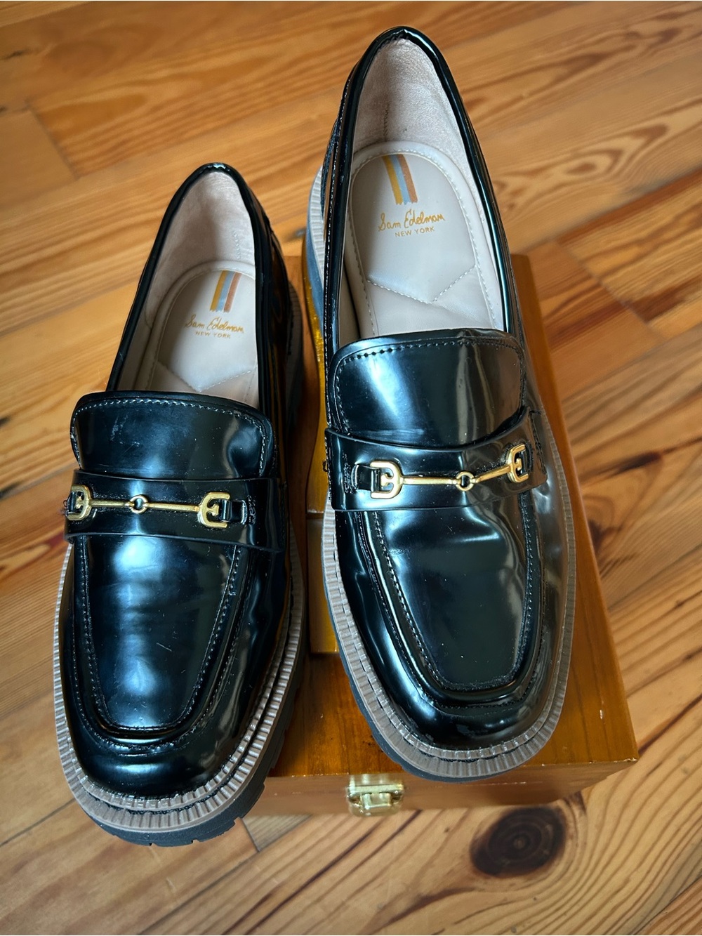 Sam Edelman Girls Black Patent Leather Loafers Size 4